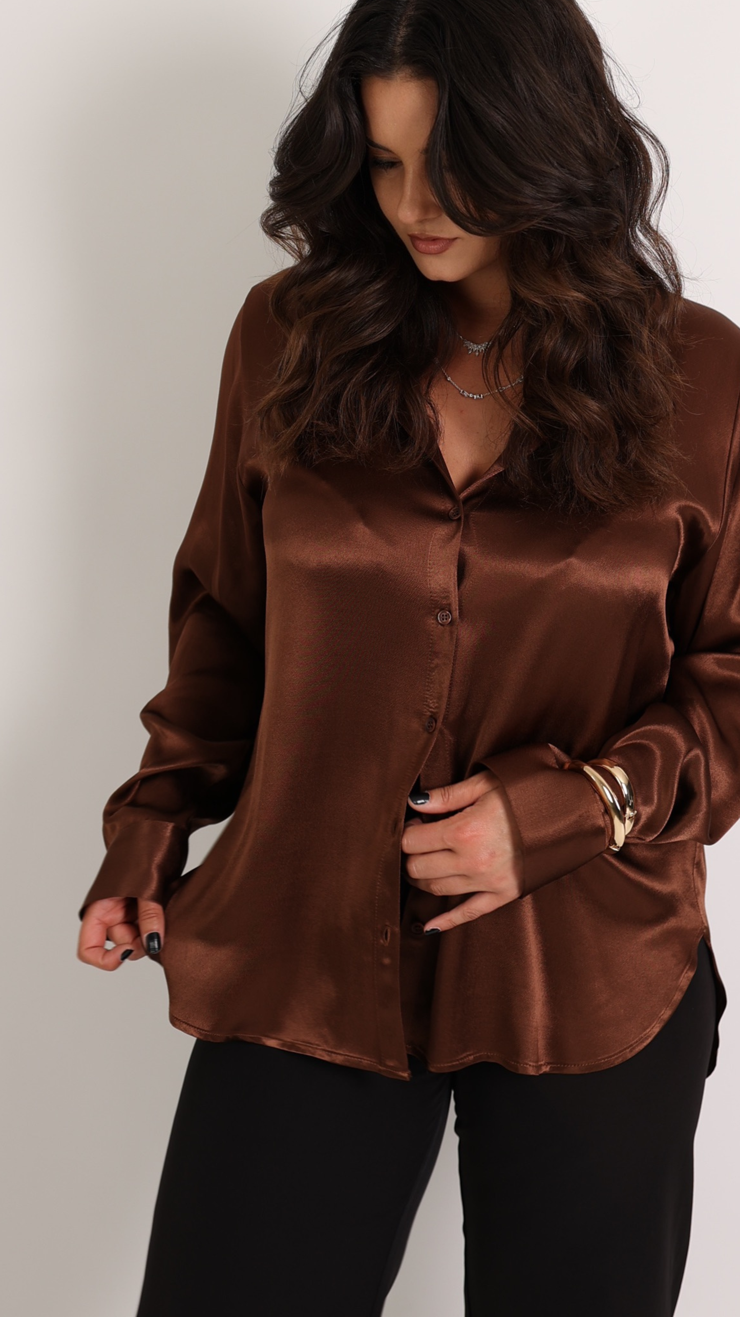 CAMICIA IN RASO MARRONE